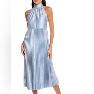 Taylor Size 6 Midi Baby Blue Pleated dress